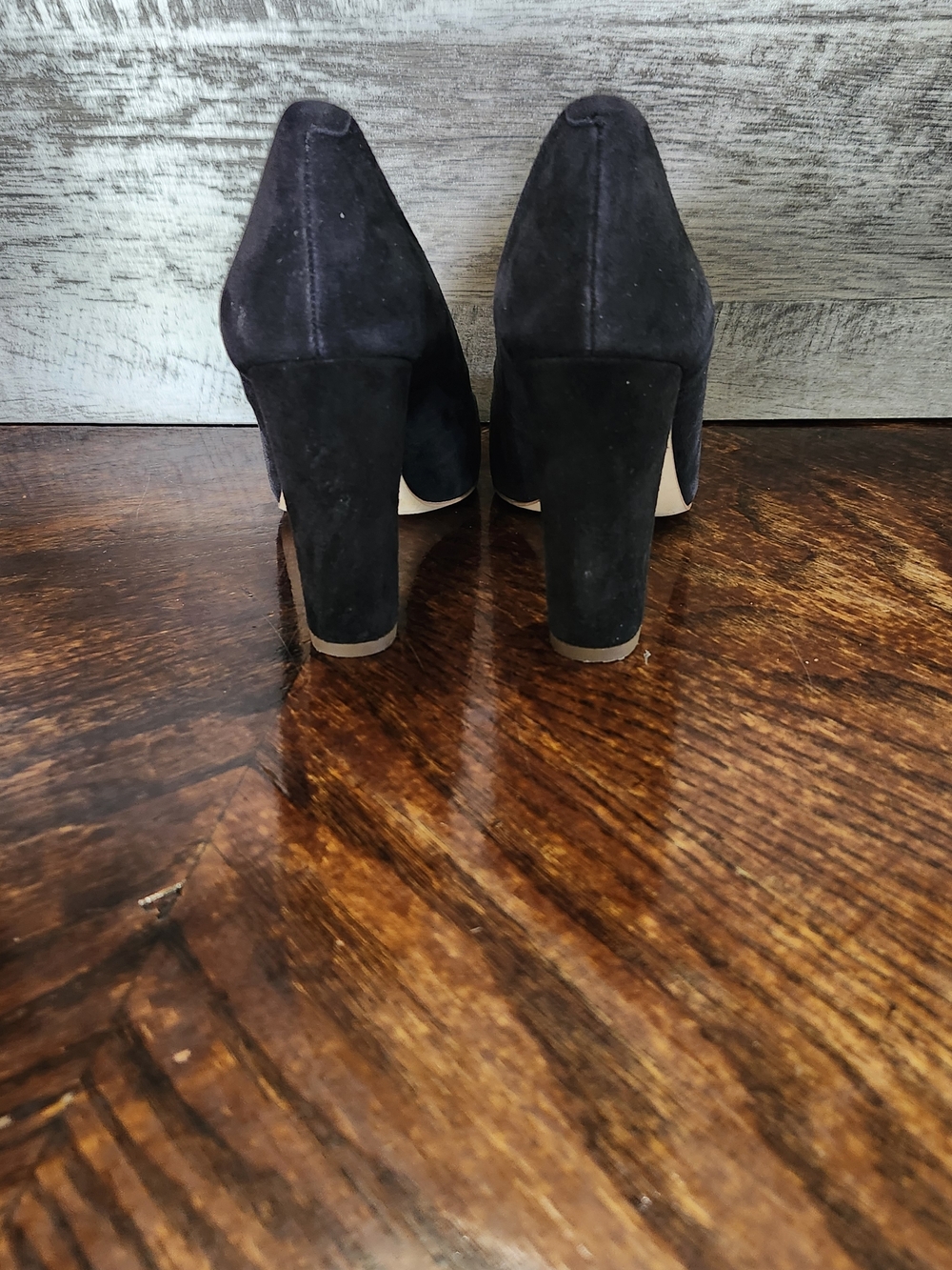 J. Crew Women's Black Suede Classic Pump. Sz 7.5 - Picture 3 of 8